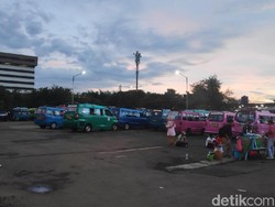 Pengumuman buat Warga Depok! Tarif Angkot Resmi Naik, Ini Daftarnya