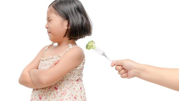 Ada cara sederhana yang bisa Bunda coba untuk tingkatkan nafsu makan anak. Apa itu?