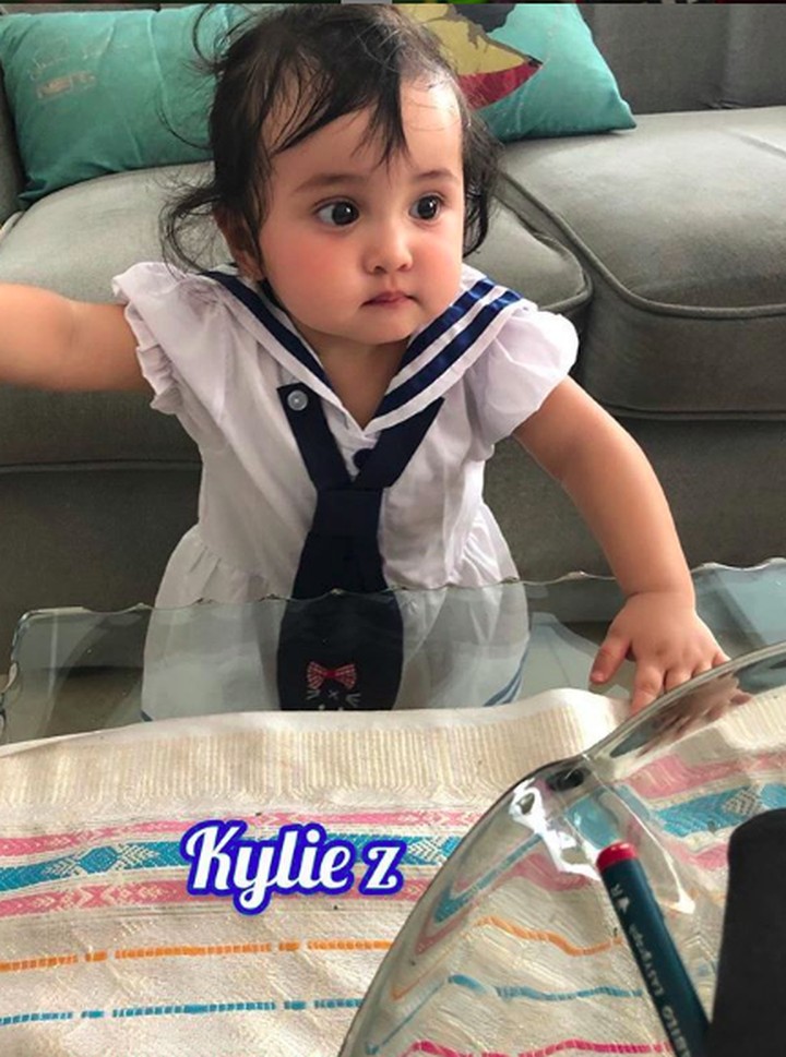 Beranjak besar Kylie Zhivanna makin imut dan menggemaskan, Bun.Yuk, intip foto-foto putri kecil Andi Soraya.