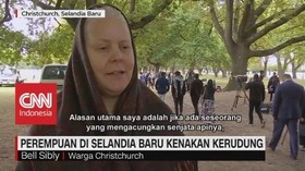 Perempuan di Selandia Baru Kenakan Kerudung