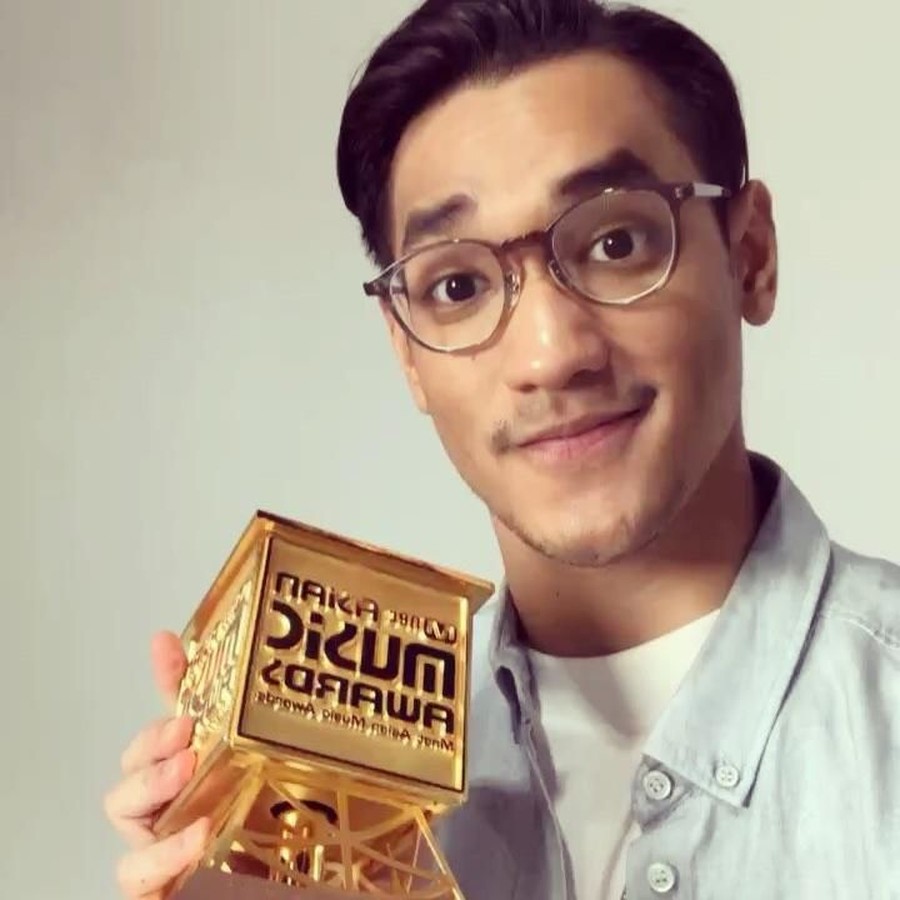 Afgan 5 Penyanyi Muda Bikin Bangga Indonesia di Kancah Dunia. Siapa saja ya?.