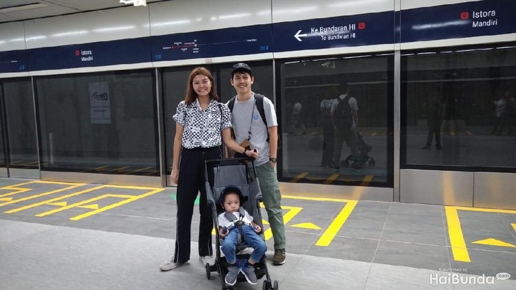 Moda Raya Terpadu (MRT) akan mulai dikomersilkan pada 25 Maret 2019. Tiga sahabat HaiBunda yang sempat menjajal trial gratis MRT pun berbagi pengalamannya.