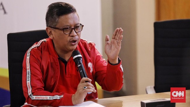 Sekjen PDIP Hasto Kristiyanto menyindir pihak yang ingin mengambil jalan pintas dan tak peduli lagi dengan etika menjelang Pilpres 2024.