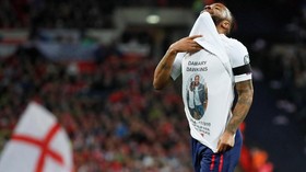 FOTO: Sterling Mengamuk, Timnas Inggris Kalahkan Ceko 5-0