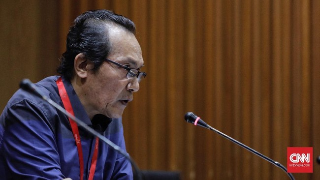 Wakil Ketua KPK Saut Situmorang berharap pimpinan baru memiliki integritas tanpa dilatari kepentingan apapun.
