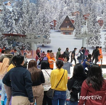 Intip Area Seru di Trans Snow World Bekasi