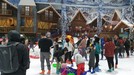 Arena wisata Trans Snow World Juanda yang berlokasi di Margahayu&comma; Bekasi&comma; Jawa Barat resmi dibuka pada Minggu &lpar;24&sol;3&rpar; dan ini lah potret kemeriahan pembukaannya&period;