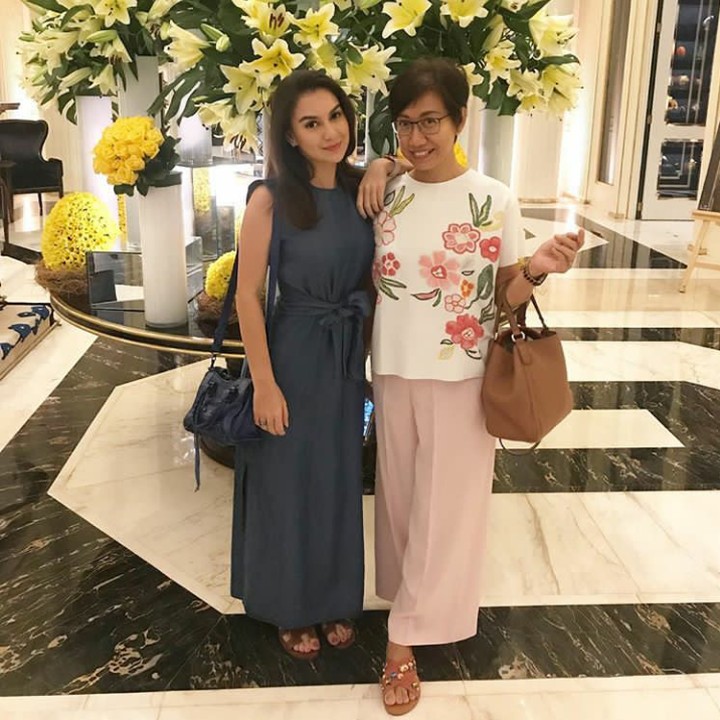 <p>Kedua orang tua Irish Bella memang sudah lama berpisah. Saat ini, Irish tinggal bersama sang bunda, Susanti. (Foto: Instagram @susanti.a)</p>