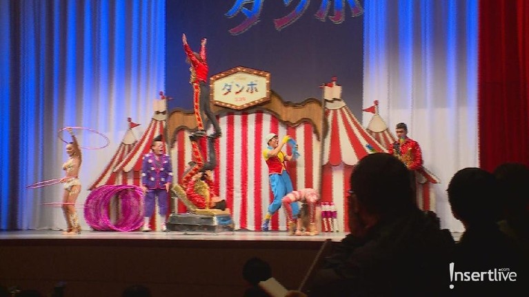Dumbo segera rilis pada 28 Maret. Pemain, kru, dan sutradara pun telah melakukan konferensi pers sekaligus red carpet film live action itu. Ini dia keseruannya.