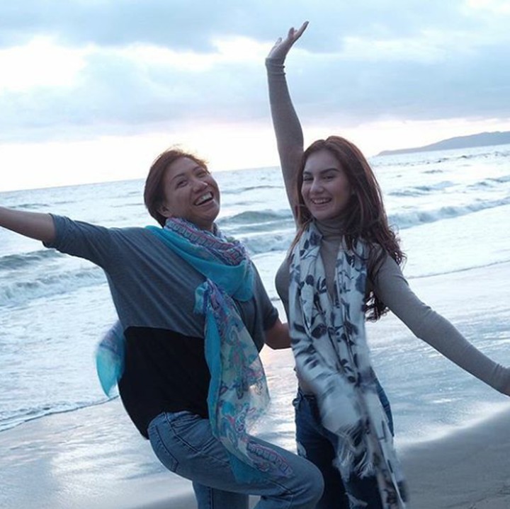 <p>Ayahnya keturunan Belgia dan kini menetap di sana. (Foto: Instagram @susanti.a)</p>