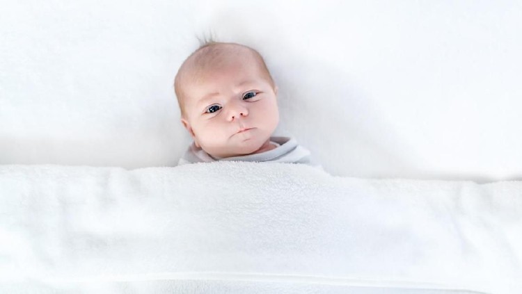 Nama bayi dengan arti penuh energi positif bisa jadi pilihan Bunda untuk memberi identitas si kecil lho.
