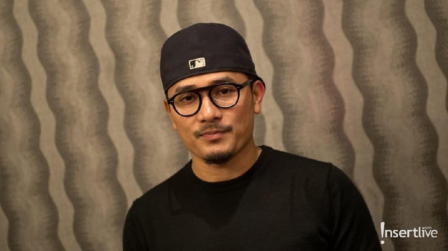 Tanta Ginting mengomentari Gading Marten yang menangis saat menyanyikan lagu Pergilah Kasih. 