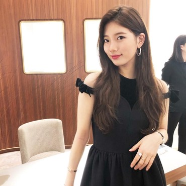 Pro Kontra Penghargaan Top Excellence Award Bae Suzy