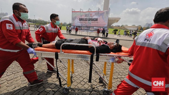 FOTO: Simulasi Siaga Hadapi Konflik di Hari Pencoblosan