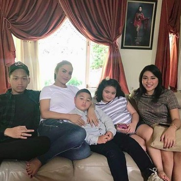 Kenapa Drama Keluarga KD dan Anak-anaknya seperti Bom Waktu?