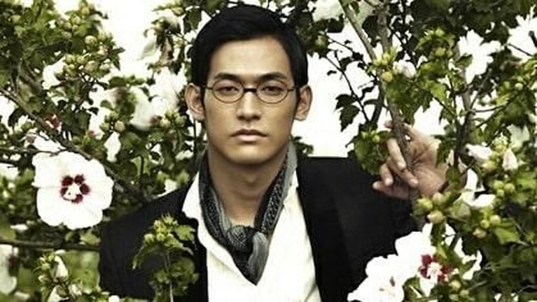 Jung Suk Won berperan sebagai Cho Beom Il dalam drama Korea Kingdom yang diproduksi Netflix.