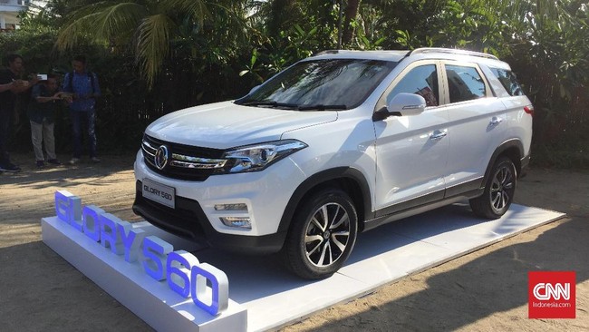 Rencana investasi dua merek mobil China BYD dan Jianghuai di Indonesia justru membuat perusahaan DFSK lebih optimis menawarkan produk mobil yang kompetitif.