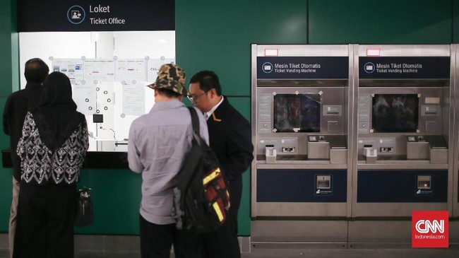 Sekretaris Dewan DPRD DKI Jakarta Muhammad Yuliadi memastikan Keputusan Gubernur DKI Jakarta tentang tarif MRT segera diterbitkan dalam waktu dekat.