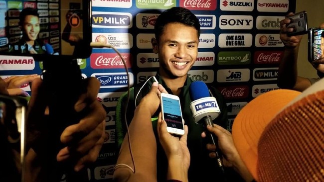 Dimas Drajad berhasil menggagalkan penalti pemain Brunei Darussalam saat jadi kiper dadakan Timnas Indonesia U-23 di laga terakhir kualifikasi Piala Asia U-23.