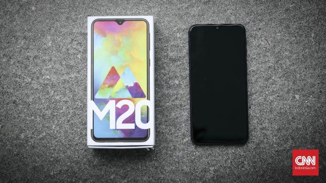 Samsung Galaxy M Baterai Besar Kamera Depan Agak Lebay Samsung Galaxy M Baterai Besar Kamera Depan Agak Lebay