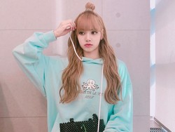 Lisa BLACKPINK Jadi Wanita Tercantik di Dunia 2021