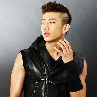 Jay Park Sumbangkan Hasil Konser untuk Atasi Pandemi Corona