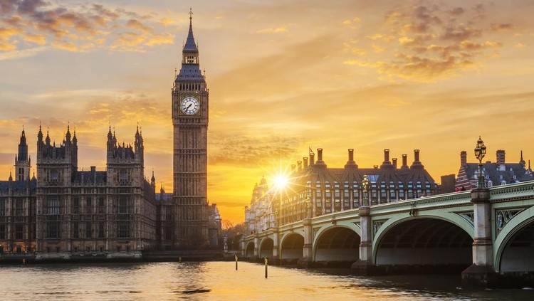 Big Ben and Westminster Bridge at sunset, London, UK