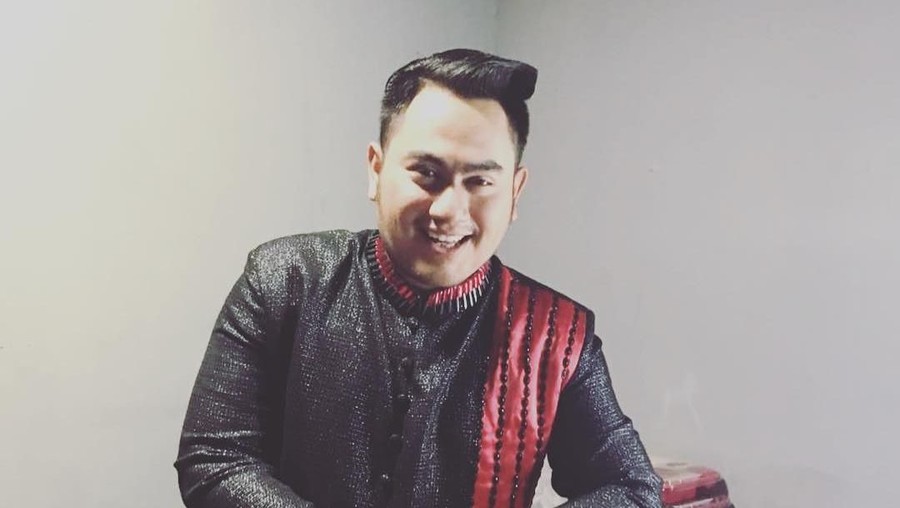 1. King Nassar Beberapa pedangdut Indonesia yang torehkan banyak penghargaan dalam negeri ataupun luar negeri.