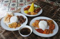 Selera Bogana: Makan Siang Kenyang dengan Aneka Nasi Gurih Lauk Komplet