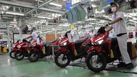Asal Mula Lampu Motor di Indonesia Tak Punya Tombol On/off