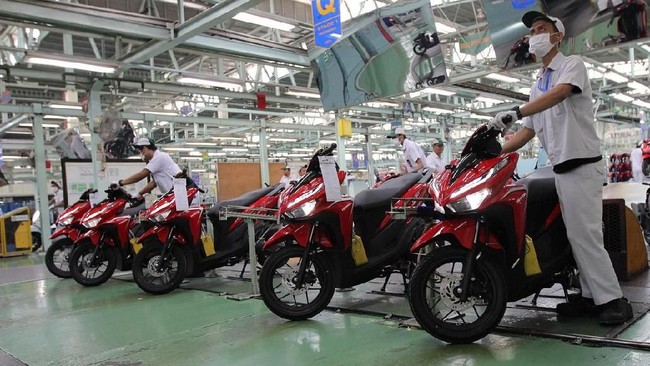 PT. Astra Honda Motor (AHM) membuka 42 lowongan kerja selama Agustus hingga November 2022. Berikut daftarnya.