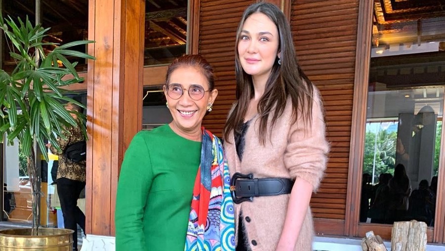 Luna Maya dan Susi Pudjiastuti dinobatkan dalam daftar 99 Most Inspiring Woman.