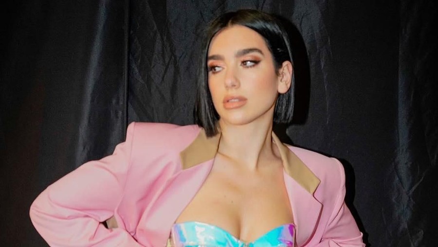Dua Kali ke Jakarta, Dua Lipa: Short But Sweet! Dua Lipa mengungkap kesannya dapat kembali menginjakkan kaki ke Jakarta.