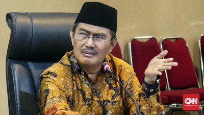 Eks Ketua MK Sindir Sarjana Tukang Stempel di Balik Perppu Jokowi