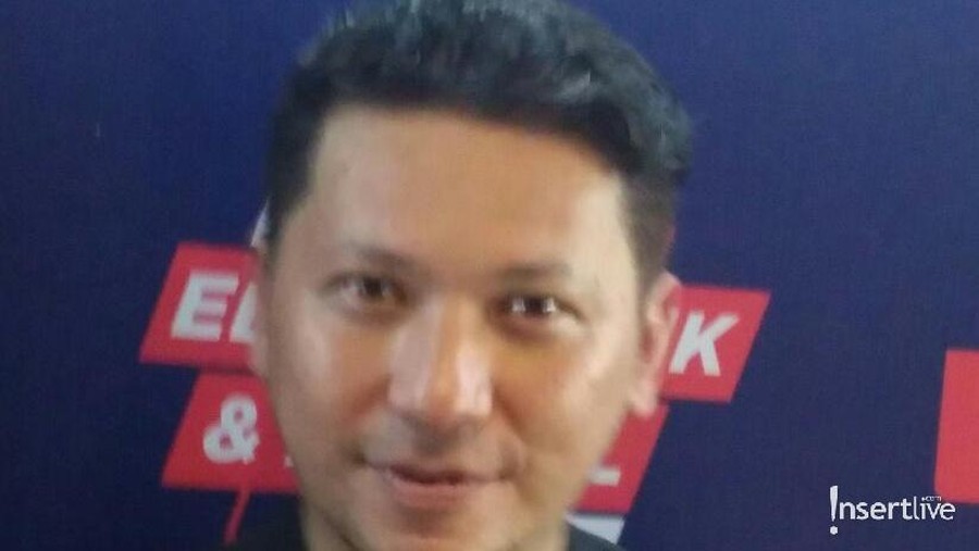 Gading Marten Disebut Duda Keren, Ini Kata Roy Marten Roy Marten mendoakan kebahagiaan putranya.