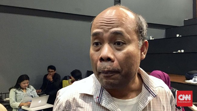 Migrant Care mengkritik penghapusan anggaran korban perdagangan orang Kemensos dengan alasan refocusing akibat pandemi.