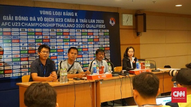 Fisioterapis Timnas Indonesia U-23 Asep Azis memiliki pekerjaan tambahan selama mendampingi skuat Garuda di Kualifikasi Piala Asia U-23 2020.