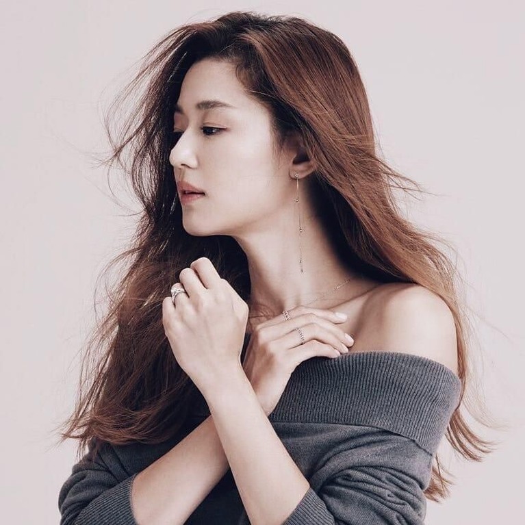 Cantiknya Jun Ji Hyun Aktris Drakor Termahal Foto 1