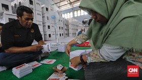 KPU Mulai Cetak Surat Suara untuk TPS Tambahan