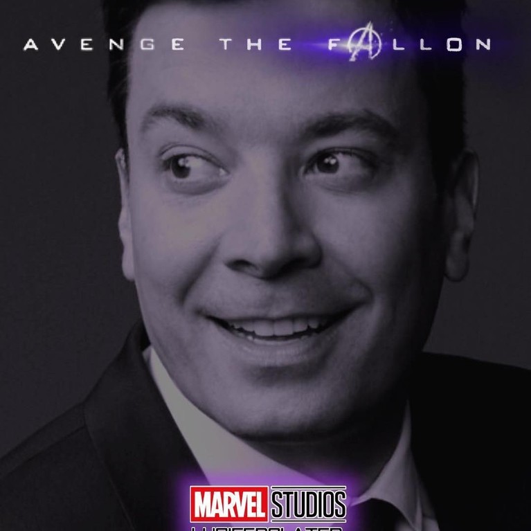 Tak hanya viral dan menjadi sorotan, poster baru film Avengers:Endgame juga banyak dibuatkan meme. Berikut ini meme kratif dari sampul baru film MCU tersebut.