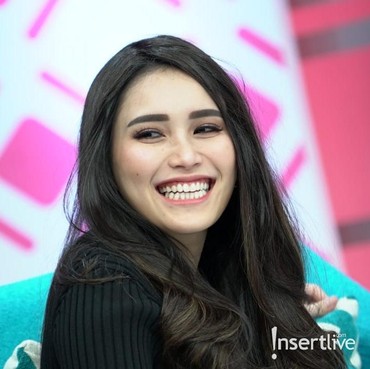 Tanggapan Ayu Ting Ting Disebut Menengok Ivan Gunawan Saat Sahur