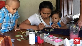 FOTO: Upaya Ibu Tunakarya Bali Berdaya demi Keluarga