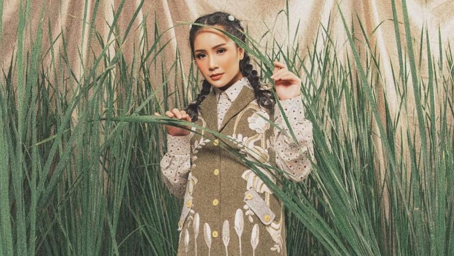 5 Fakta Wardrobe Nagita Slavina yang Seharga Satu Rumah Nagita Slavina memiliki banyak sekali koleksi wardrobe di rumah