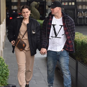 Kemesraan dengan Jessie J Dinyinyirin, Channing Tatum Balas Pesan Menohok