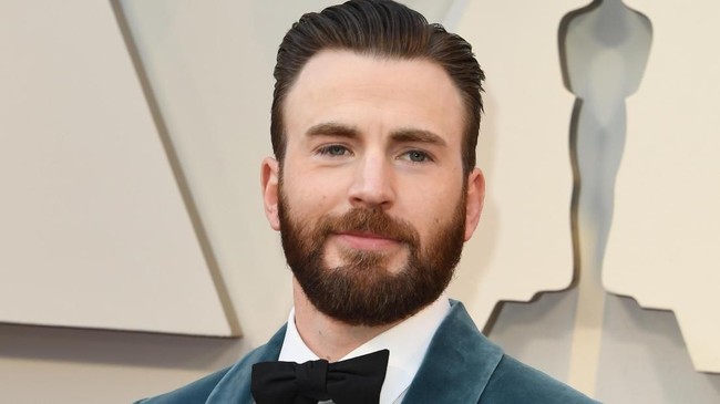 Chris Evans Bersiap untuk Kembali ke Layar Lebar Sebagai Karakter Ikonik dalam Film Deadpool dan Wolverine yang Akan Datang