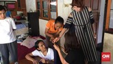 FOTO: Upaya Ibu Tunakarya Bali Berdaya demi Keluarga Banyak ibu tunakarya terpaksa turun ke jalan bekerja serabutan demi keluarga. Namun mereka tak patah arang untuk bisa berdaya lepas dari jalanan.