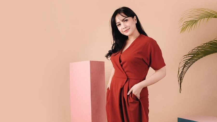 Berikut ini deretan seleb yang bertengkar dengan Ayu Ting Ting.