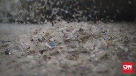 FOTO: Melihat Daur Ulang Sampah Plastik
