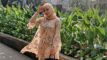 img-title Rachel Vennya Transfer Uang ke Sabahat, Netizen: Daftar Dong