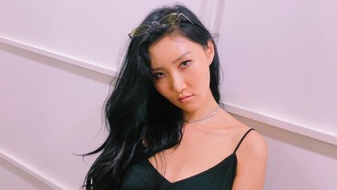 img-title Orang Tua Murid Laporkan Hwasa MAMAMOO karena Hal Ini